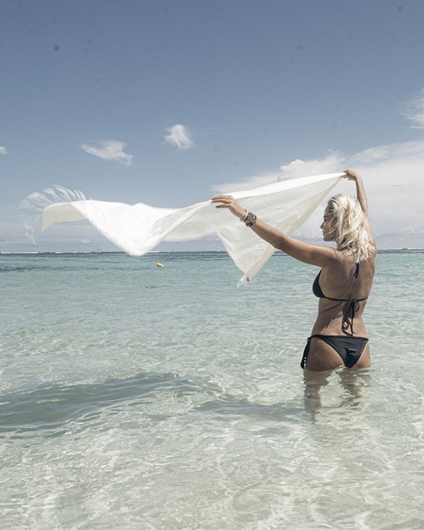 Arzi_Aero_Luxury_Travel_beach_towel_Pure_05