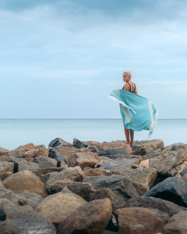 Arzi Seychelles Beach Towels - The Cosmoledo (Green) - Rocks